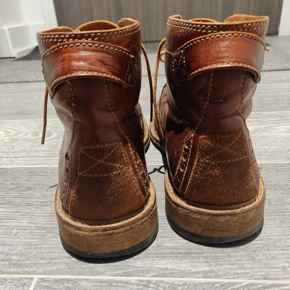 SOLD Men's Clarksdale Ankle Boot - Picture 3 of 5